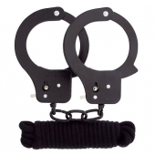 Чёрные наручники из листового металла в комплекте с веревкой BONDX METAL CUFFS LOVE ROPE SET - Dream Toys - купить с доставкой в Благовещенске