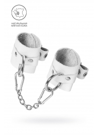 Белые мягкие кожаные наручники с люверсами - Pecado - купить с доставкой в Благовещенске