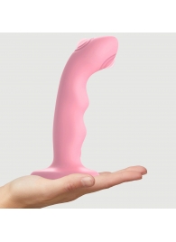 Розовая насадка-стимулятор Strap-On-Me Tapping Dildo Wave - Strap-on-me - купить с доставкой в Благовещенске