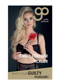 Пластиковая метелочка с красными пёрышками Small Feather Tickler - 32 см. - Blush Novelties - купить с доставкой в Благовещенске