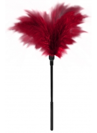 Пластиковая метелочка с красными пёрышками Small Feather Tickler - 32 см. - Blush Novelties - купить с доставкой в Благовещенске
