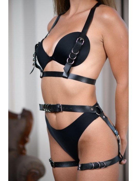 Черные гартеры из натуральной кожи с регулируемыми ремешками - БДСМ Арсенал - купить с доставкой в Благовещенске