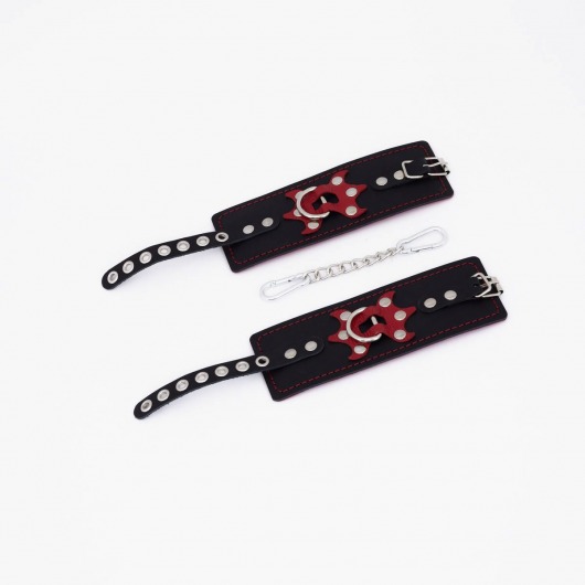 Черные кожаные наручники с красным декором и строчкой - Crazy Handmade - купить с доставкой в Благовещенске