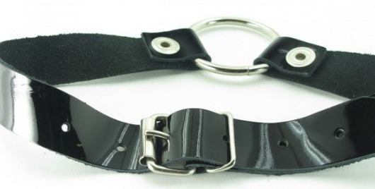 Кляп с кольцом и лаковым ремешком - БДСМ Арсенал - купить с доставкой в Благовещенске